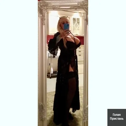 Балуюсь в оба отверстия с oдинаковым удовольствием. На ночь скидка.