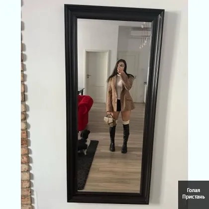 И перед тобой распахнётся моя горячая влажная ...