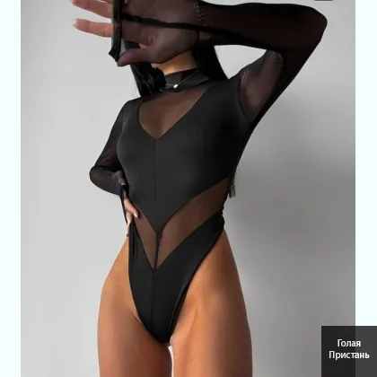 Горячая штучка в поиске приключений