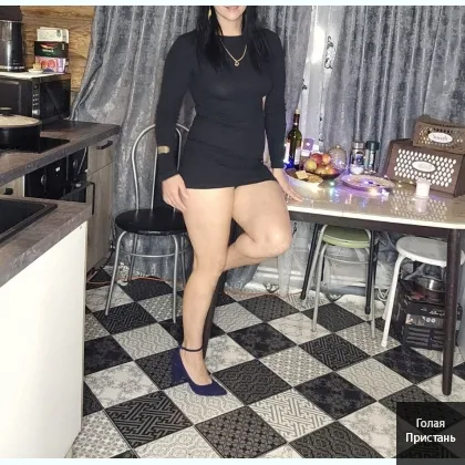 Сочная, опытная и развратная милфа