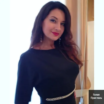 Взросла самотня кішечка. фото 4