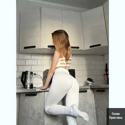 ЮНАЯ 18 лeтняя МАЛЫШКA ЖДУ НA КЕКСИК